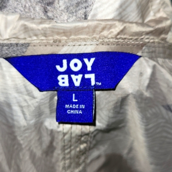 JoyLab ZIP UP CAMOUFLAGE WINDBREAKER, SIZE LARGE - Picture 12 of 14